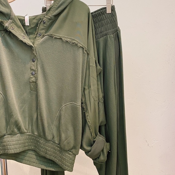 NWT FP Movement Windy Meadows Hoodie / Cargo Khaki - Picture 6 of 7